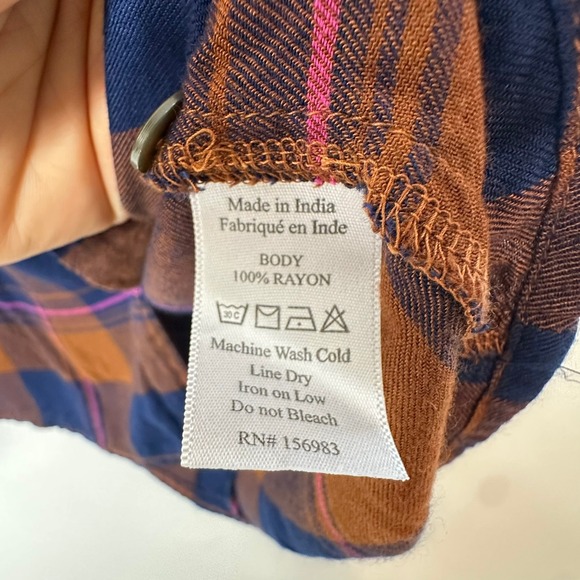 Evereve Plaid Button Front Blouse Womens Large Blue Orange Rayon Long Sleeve - Picture 7 of 10